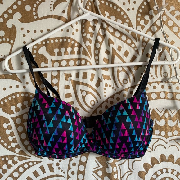 PINK BRA 💘 - Picture 1 of 4